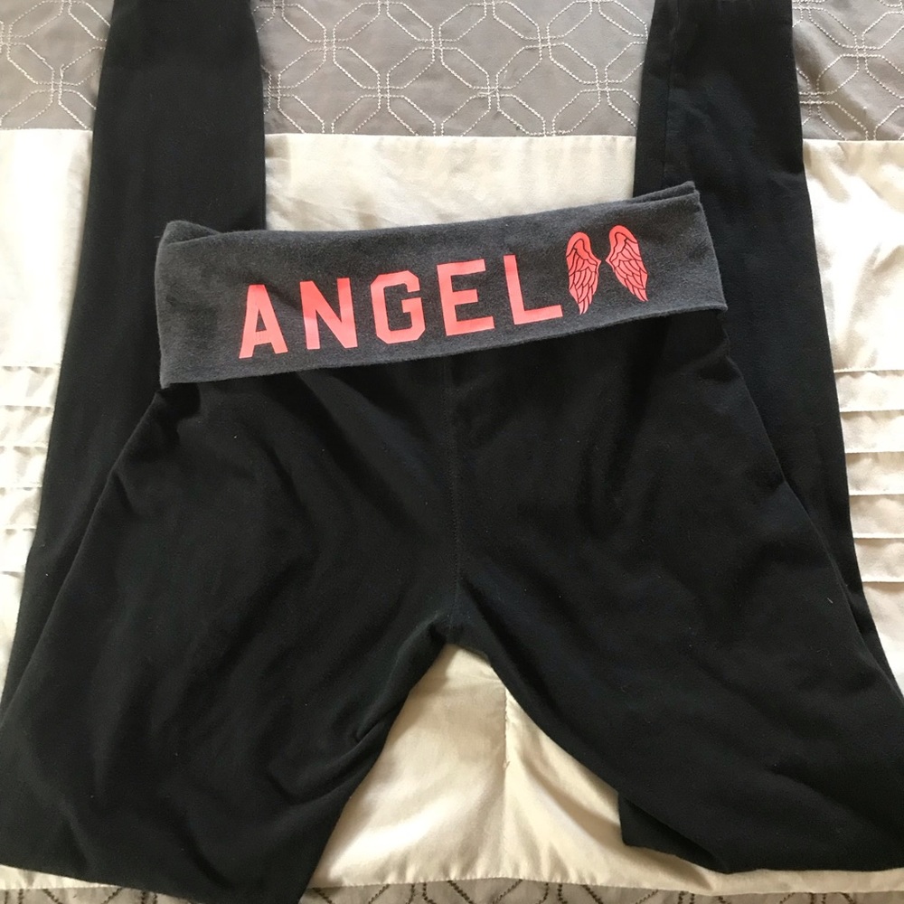Victoria Secret leggings. Size small